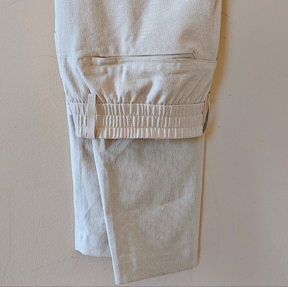 Men's lululemon, khaki pants, size 30 - Picture 2 of 2
